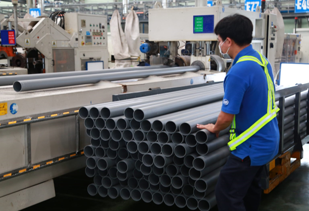 Công ty nhựa lớn nhất miền Nam muốn có lần thứ 2 cán mốc lợi nhuận nghìn tỷ- Ảnh 1. Công ty nhựa lớn nhất miền Nam muốn có lần thứ 2 cán mốc lợi nhuận nghìn tỷ- Ảnh 1.