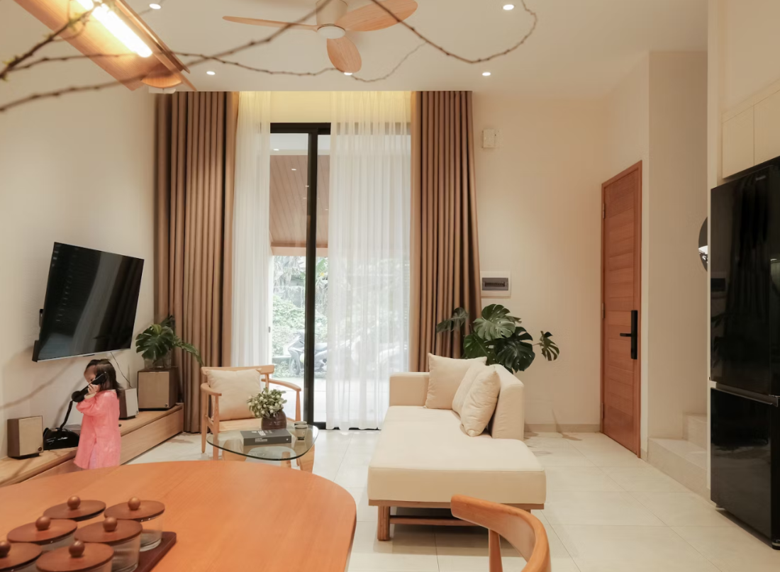 Bên trong ngôi nhà nhỏ có khoảng thông tầng hình kim tự tháp tại Huế- Ảnh 6.