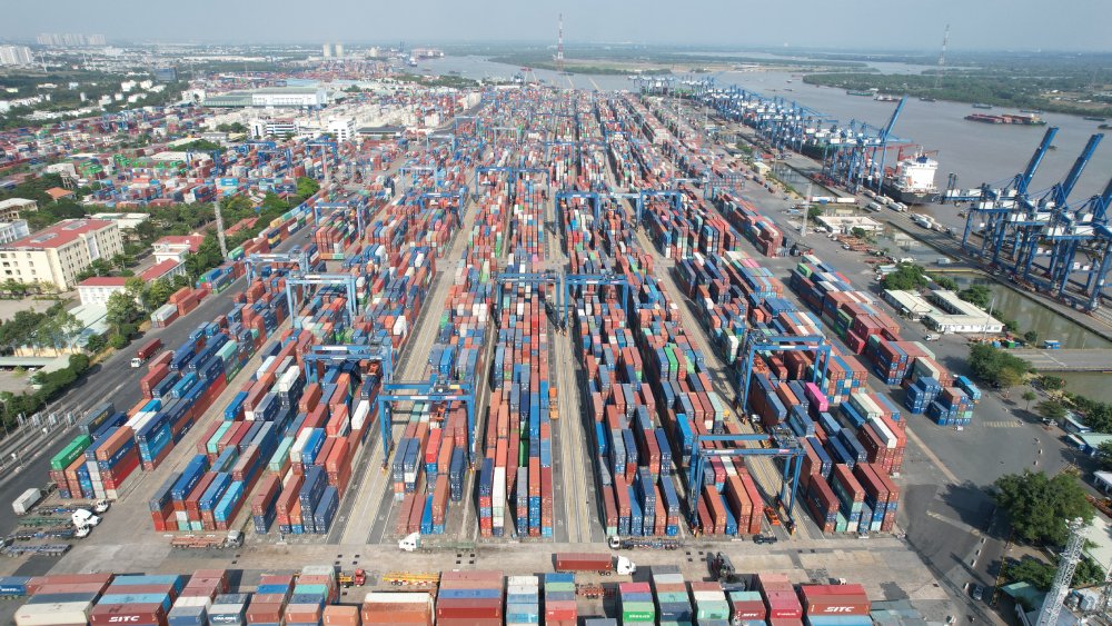 Bộ Công Thương họp cùng Vingroup, Thaco, FPT và các hiệp hội ngành hàng bàn về một nội dung quan trọng- Ảnh 2.