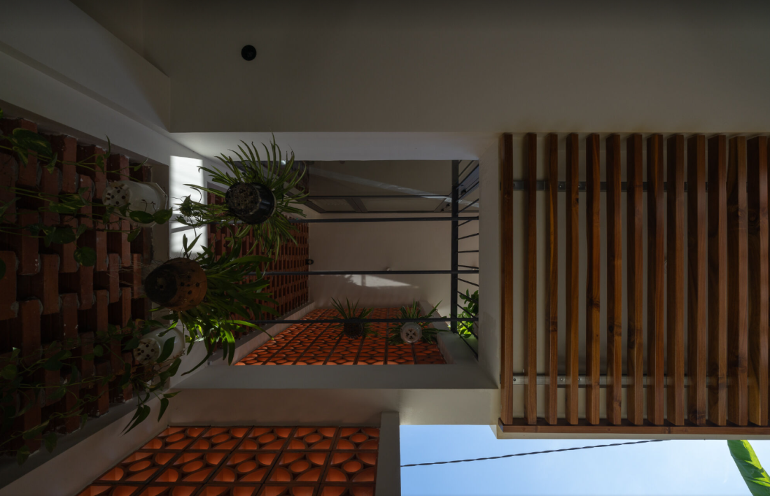 Nhà nhỏ đẹp tinh tế, giải pháp kinh tế cho gia đình tại Quy Nhơn- Ảnh 7. Nhà nhỏ đẹp tinh tế, giải pháp kinh tế cho gia đình tại Quy Nhơn- Ảnh 7.