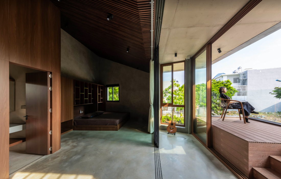 Xây nhà bê tông thô độc đáo thích nghi với nắng gió biển ở Phan Rang- Ảnh 11.