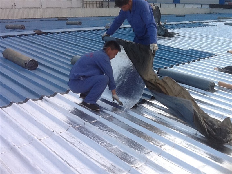 Tôn cách nhiệt chống nóng có những loại nào và giá bán ra sao? Tôn cách nhiệt chống nóng có những loại nào và giá bán ra sao?