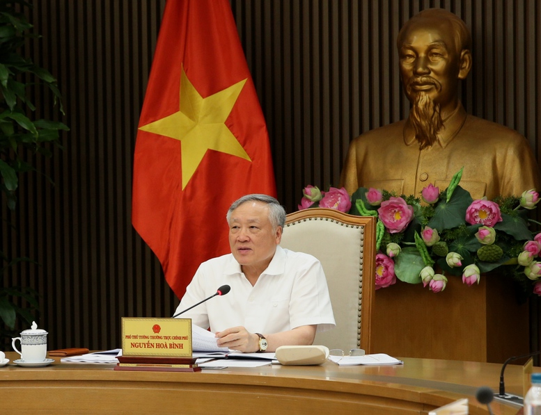 Phó Thủ tướng Thường trực cho ý kiến về nguyên tắc, giải pháp tháo gỡ khó khăn cho 2.200 dự án- Ảnh 1.