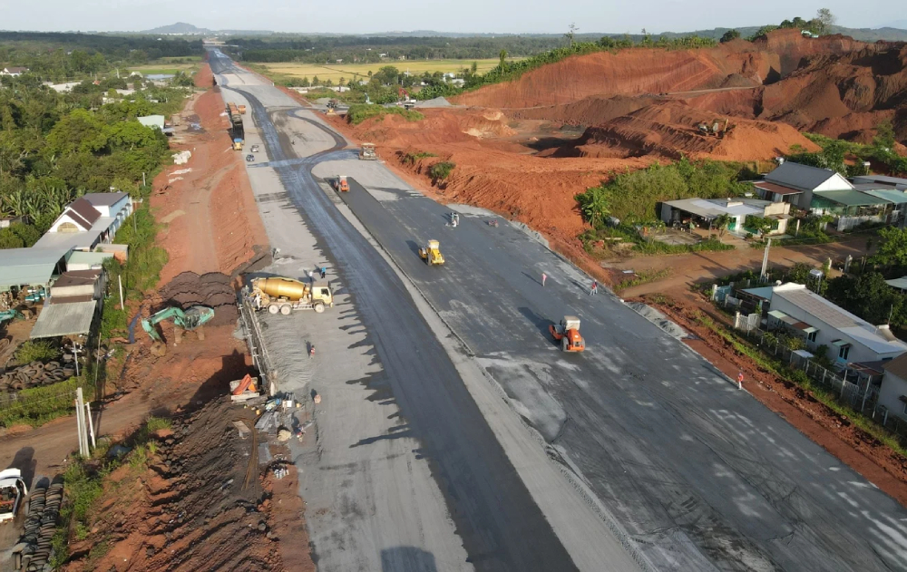 Bộ Xây dựng đề nghị các địa phương làm ngay một số việc quan trọng trước khi sáp nhập- Ảnh 1.