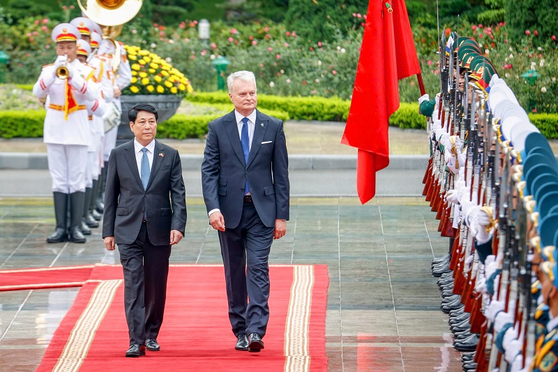 Việt Nam - Lithuania ký văn kiện hợp tác chiến lược về năng lượng, nông nghiệp, tài chính- Ảnh 1.