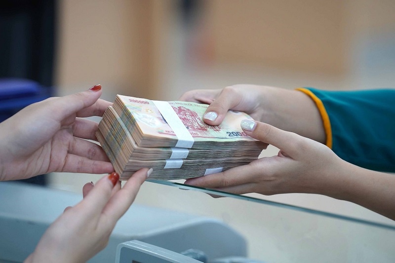 Thấy gì từ dòng vốn gần 13.000 tỷ từ trái phiếu đổ vào ngành bất động sản?- Ảnh 1.