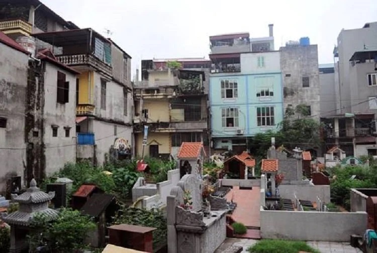 Phong thủy nhà gần nghĩa trang: Những điều cần biết để hóa giải- Ảnh 1.
