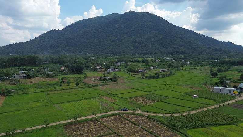 Đồng Nai phê duyệt phương án đấu giá khu đất gần 107 ha làm dự án du lịch sinh thái núi Chứa Chan- Ảnh 1.