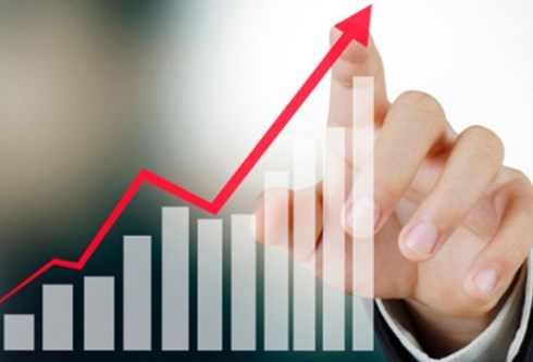 Chính phủ đặt quyết tâm tăng trưởng GDP 8,3-8,5%