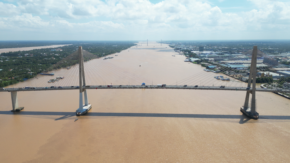 Cận cảnh cầu dây văng hơn 6.800 tỷ nối Vĩnh Long và Đồng Tháp sắp đưa vào khai thác- Ảnh 10.