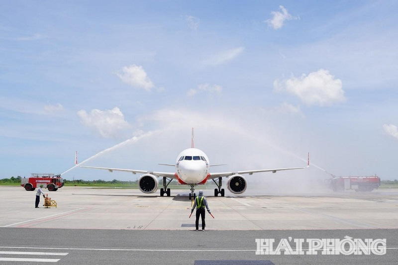 Nhà ga hành khách T2 Cát Bi: Mở rộng cửa bầu trời- Ảnh 2. Nhà ga hành khách T2 Cát Bi: Mở rộng cửa bầu trời- Ảnh 2.