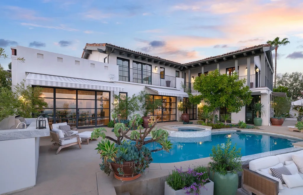 Cận cảnh biệt thự 12 triệu USD của Brad Pitt mới mua tại Hollywood Hills- Ảnh 13.