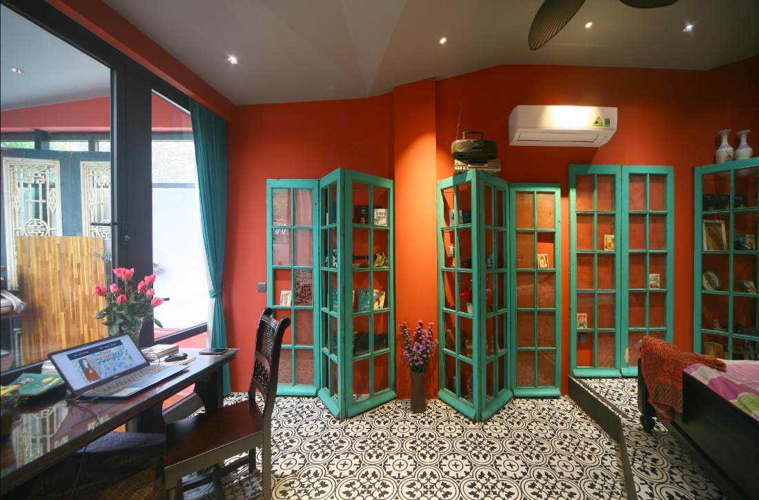 Ngôi nhà "độc bản" Hà Nội từ bộ sưu tập cửa- Ảnh 5. Ngôi nhà "độc bản" Hà Nội từ bộ sưu tập cửa- Ảnh 5.