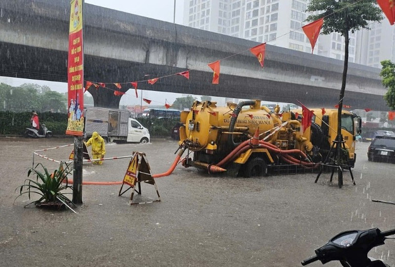 Hà Nội khuyến khích người lao động làm việc trực tuyến vào ngày 6/10