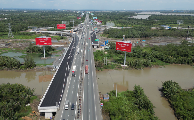 TP.HCM khởi công loạt dự án về hạ tầng, văn hóa và môi trường trong tháng 10- Ảnh 1. TP.HCM khởi công loạt dự án về hạ tầng, văn hóa và môi trường trong tháng 10- Ảnh 1.