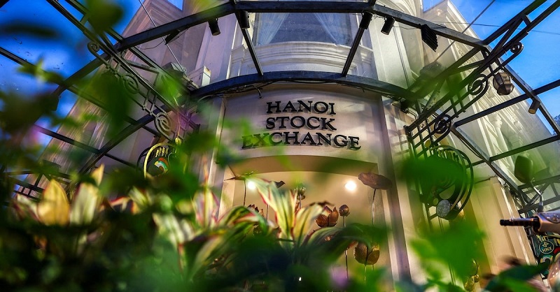 FTSE Russell chính thức nâng hạng chứng khoán Việt Nam lên thị trường mới nổi, dự kiến thu hút hàng tỷ USD vốn ngoại- Ảnh 1. FTSE Russell chính thức nâng hạng chứng khoán Việt Nam lên thị trường mới nổi, dự kiến thu hút hàng tỷ USD vốn ngoại- Ảnh 1.