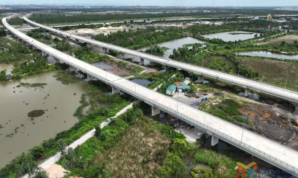 Quảng Ninh duyệt quy hoạch 5 phân khu đô thị hơn 2.800 ha- Ảnh 1.