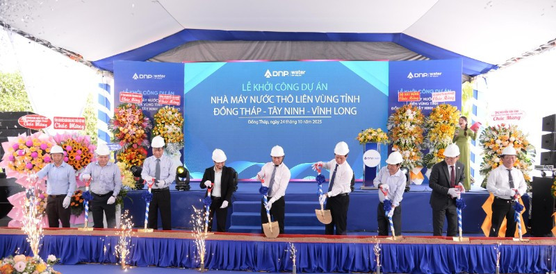 Khởi công nhà máy nước thô liên vùng tại miền Tây hơn 1.800 tỷ đồng- Ảnh 1. Khởi công nhà máy nước thô liên vùng tại miền Tây hơn 1.800 tỷ đồng- Ảnh 1.
