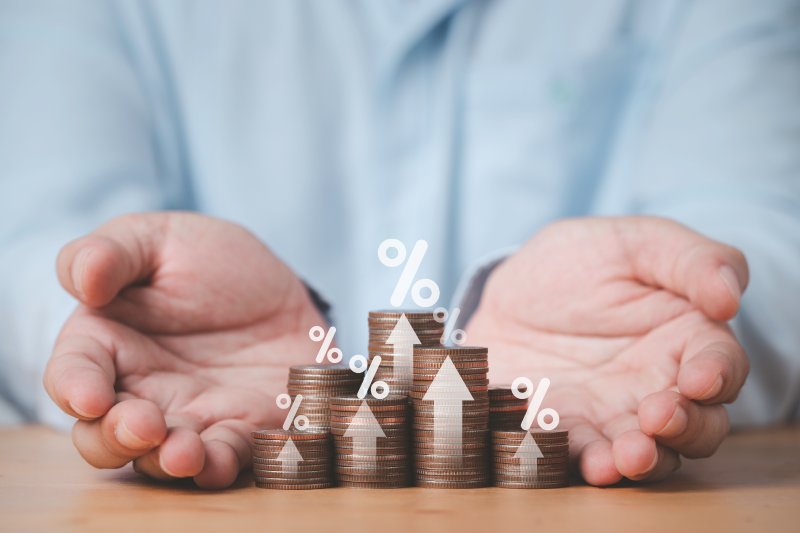 Dự báo mới về lãi suất cuối năm