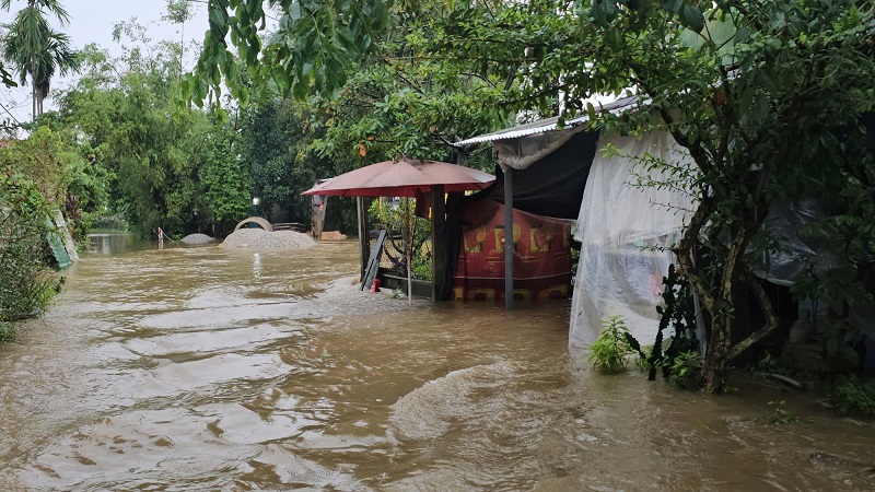 Hỗ trợ khẩn cấp 350 tỷ đồng cho TP Huế, Quảng Trị, Quảng Ngãi khắc phục thiệt hại mưa lũ