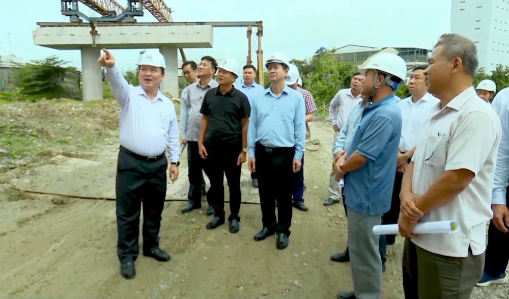 3 dự án giao thông nào đang “nóng” nhất Cần Thơ? Bí thư Thành ủy trực tiếp ra công trường kiểm tra