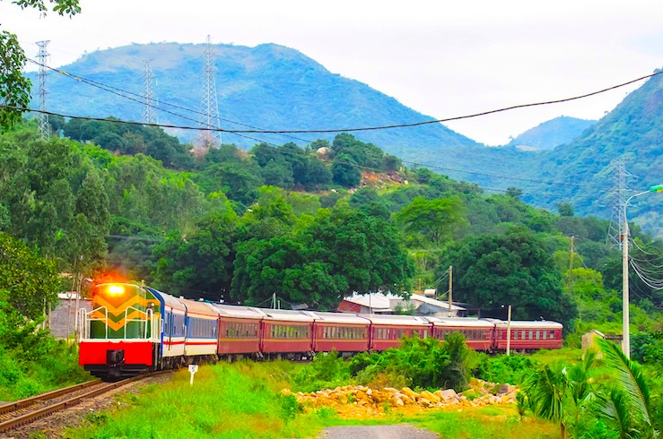 Quảng Ninh chỉ đạo khẩn liên quan đến 2 tuyến đường sắt chiến lược