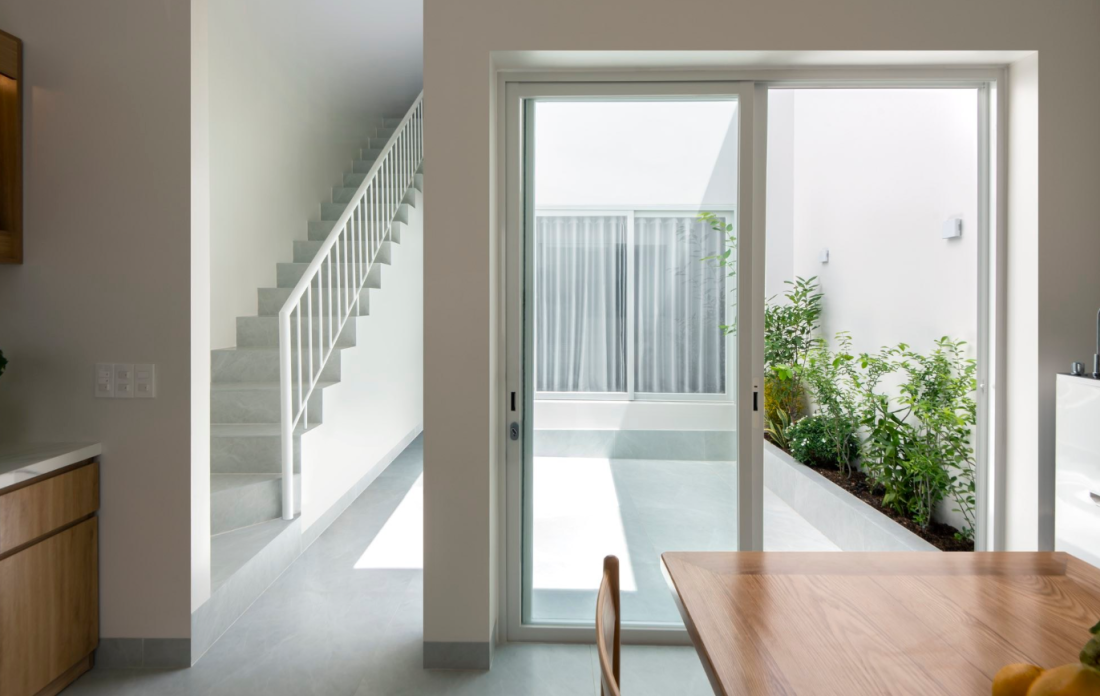 Nhà nhỏ Bình Thuận ngân sách vừa phải ôm trọn gió biển nhờ thiết kế động- Ảnh 8.