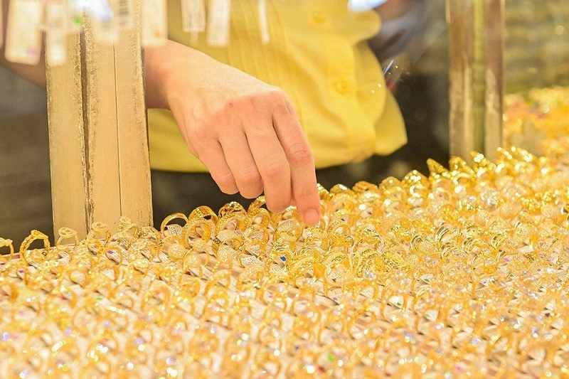 Giá vàng hôm nay 15-11: Quay đầu giảm