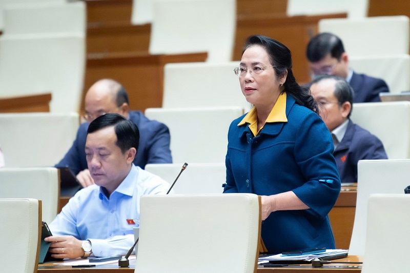 Mức thuế 0,1% có thể chưa đủ để ngăn chặn việc đầu cơ mua bán vàng