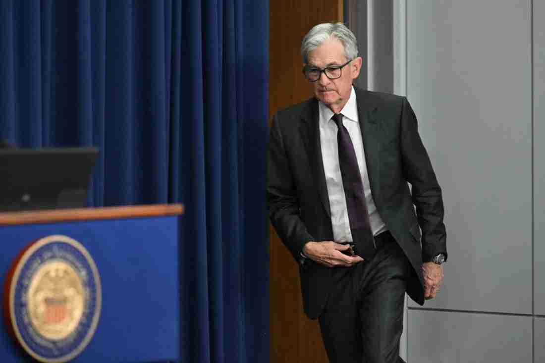 Lãi suất tháng 12 đứng trước “ngã ba đường”: Fed chia rẽ, thị trường chờ tín hiệu