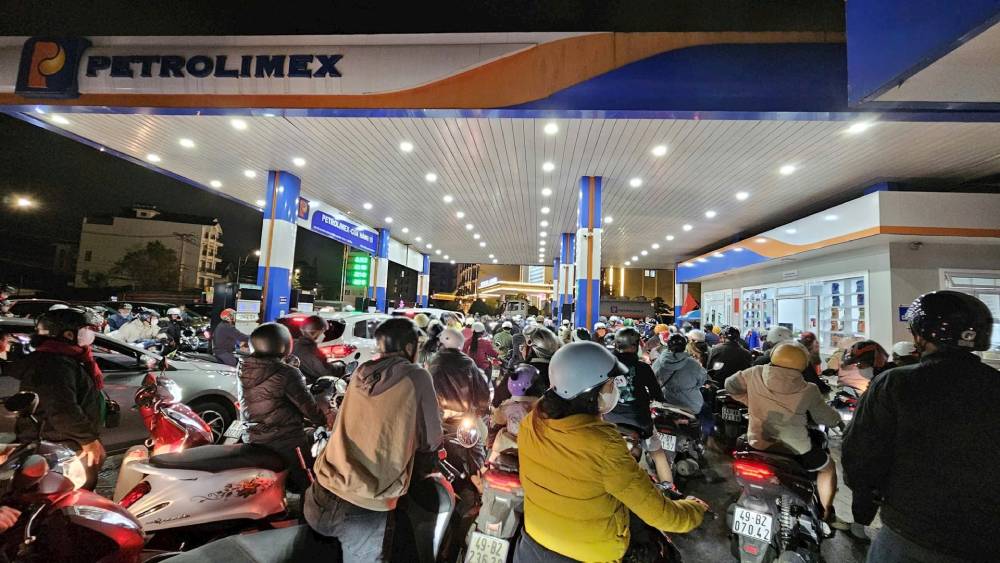 Không nhập được xăng dầu vào khu vực Đà Lạt là thông tin không chính xác