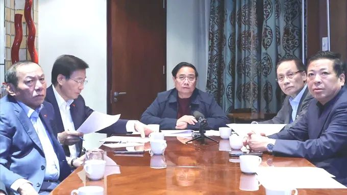 Trước Tết Nguyên đán phải hoàn thành xây dựng lại nhà cho người dân