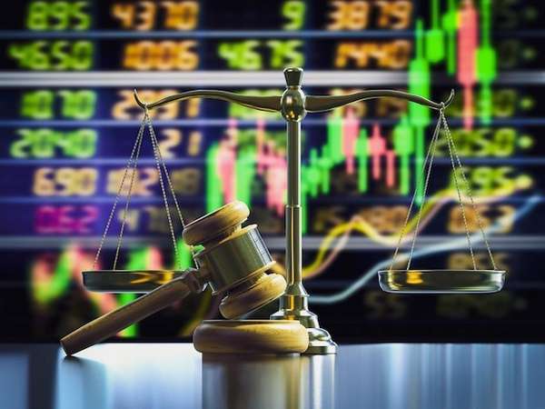 3 công ty bất động sản bị UBCKNN phạt vì chậm công bố thông tin chứng khoán