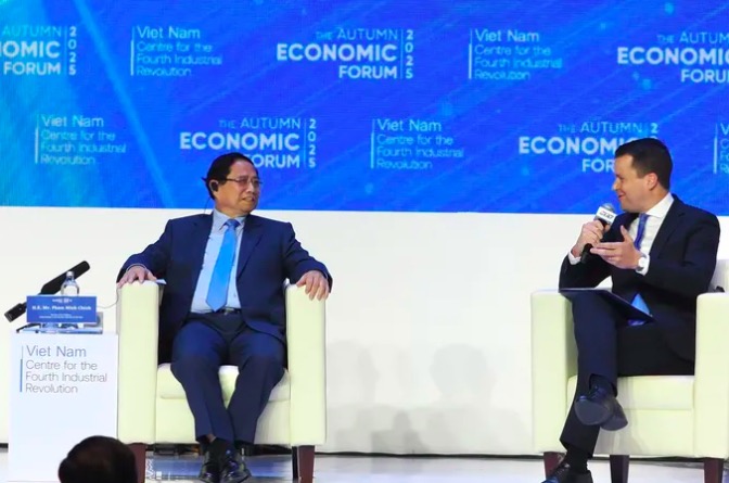 Việt Nam kiên định ba đột phá chiến lược