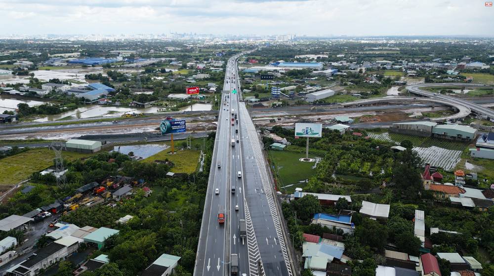 Bộ Xây dựng thông tin về thời điểm mở rộng cao tốc TP.HCM - Trung Lương