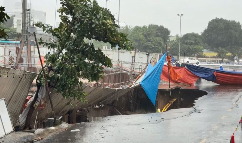 Đà Nẵng vừa có chỉ đạo 'nóng' vụ hố tử thần xuất hiện ở trung tâm thành phố