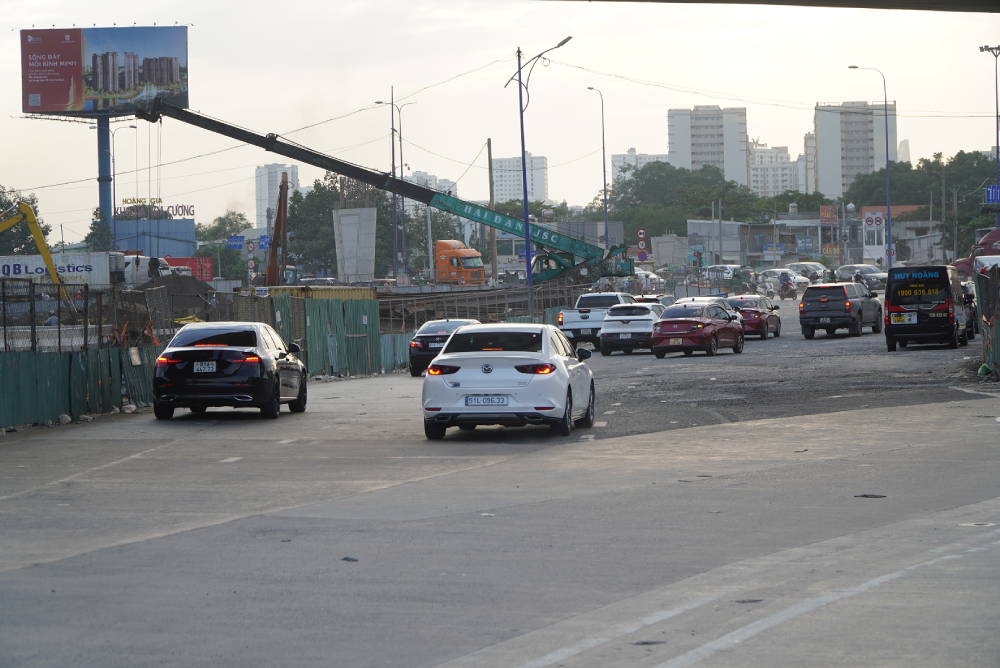 Thay bạn đi xem công trường xây nút giao 3.400 tỷ tại TP.HCM- Ảnh 5. Thay bạn đi xem công trường xây nút giao 3.400 tỷ tại TP.HCM- Ảnh 5.