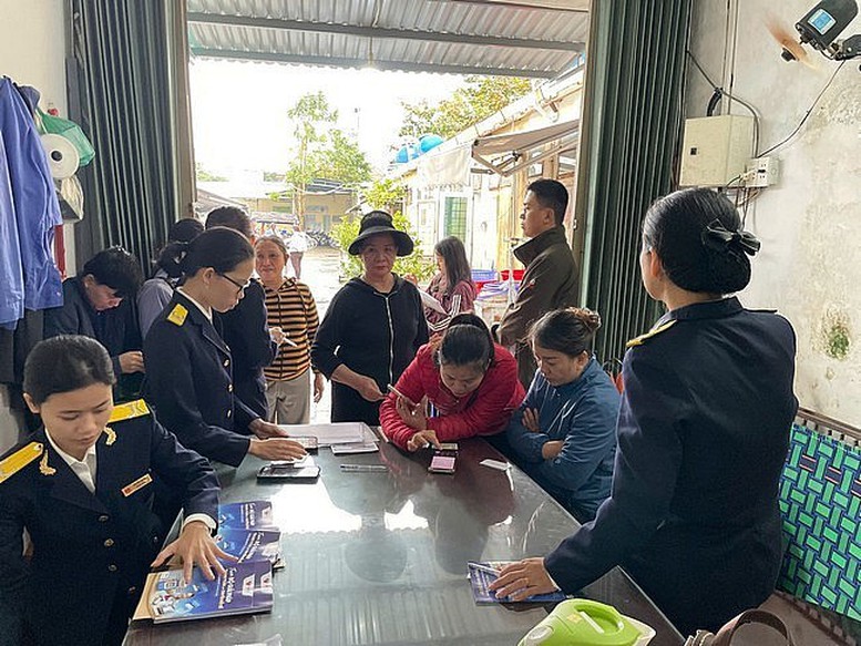 Thuế các địa phương "cầm tay chỉ việc", quyết tâm xóa bỏ thuế khoán trước năm 2026