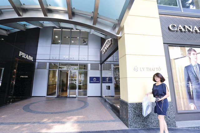 Vì sao giá thuê mặt bằng được dự báo tiếp tục leo thang trong năm 2026?