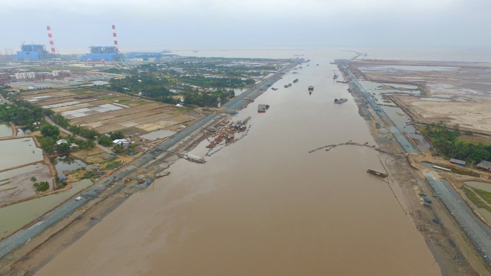 Lãnh đạo tỉnh Vĩnh Long khảo sát, gỡ khó cho các dự án trọng điểm ven biển- Ảnh 2.