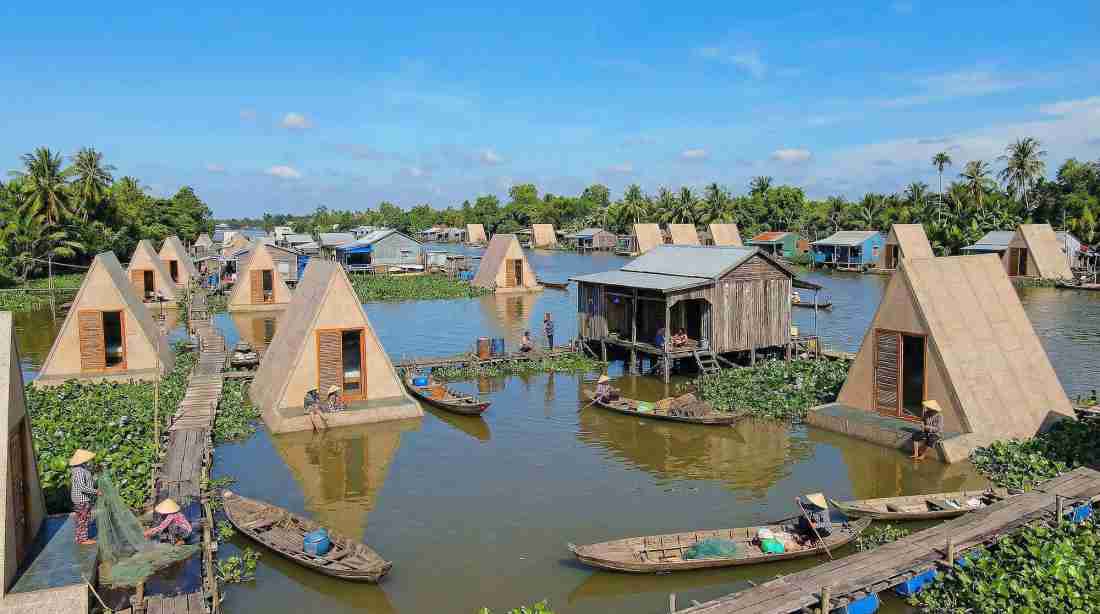 Mô hình nhà nổi 250 triệu: giải pháp an cư sống chung với lũ bền vững tại Việt Nam