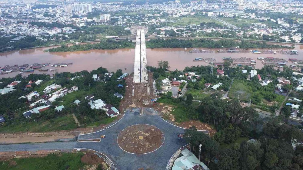 Đồng Nai thu hồi hơn 33ha đất trung tâm để làm đường dài 5,4km, sắp thông xe toàn tuyến