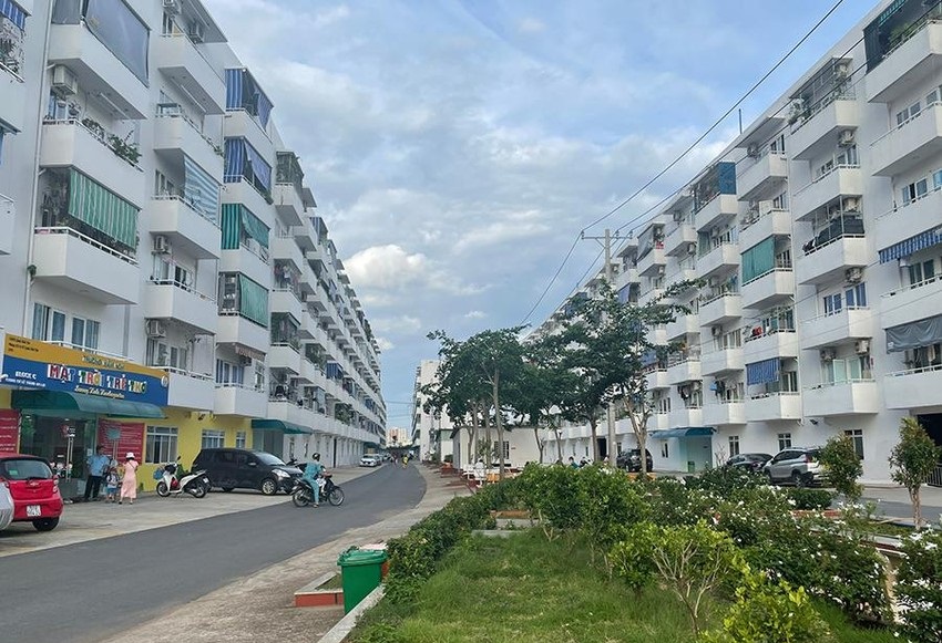 Với lao động tự do, điều kiện để mua nhà ở xã hội thế nào?