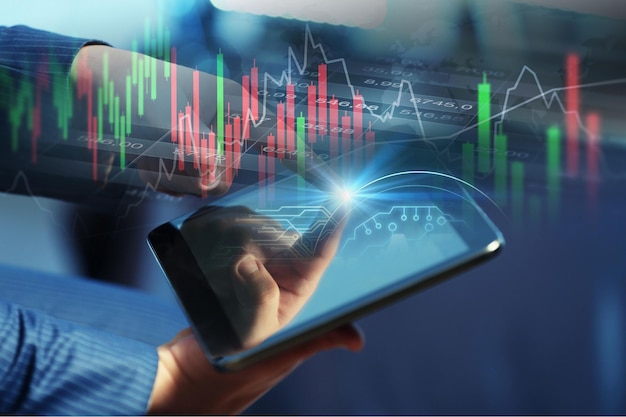 VN-Index lần đầu vượt mốc 1.900 điểm, dòng tiền lớn đổ vào thị trường