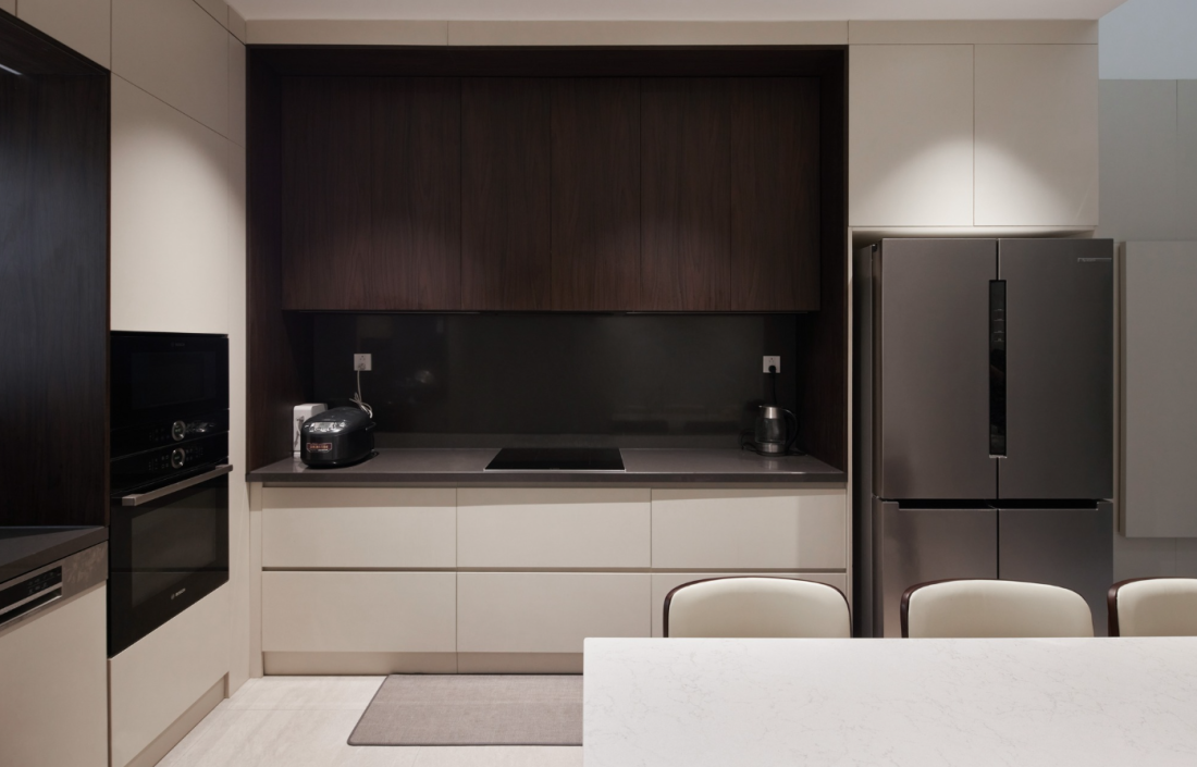 Nhà 2 mặt tiền hẻm nhỏ Hà Nội hóa giải sự thiếu sáng của nhà ống dài- Ảnh 9.