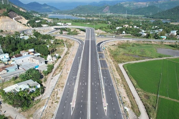 Đầu tư dự án nâng cấp, mở rộng đường tránh Nam Hải Vân, thành phố Đà Nẵng