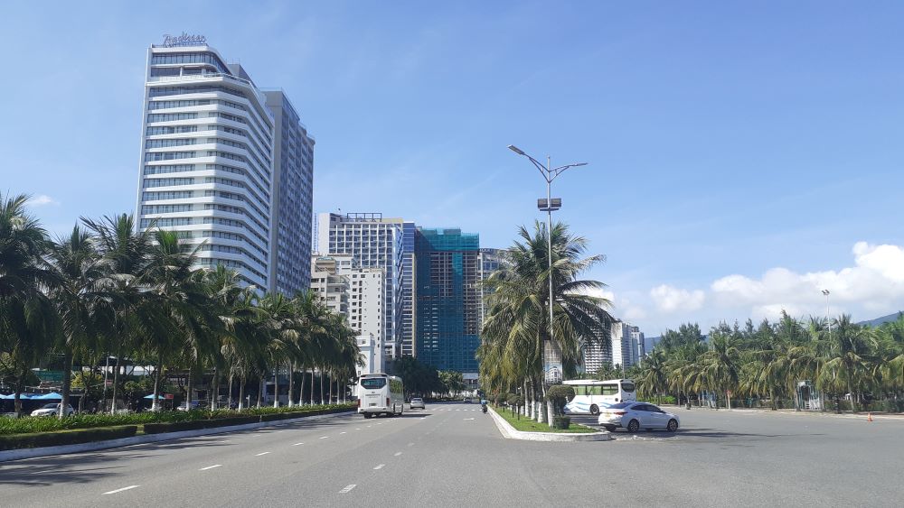 da-nang-7-2.jpg?_gl=1*op7kvk*_gcl_au*NTM5MDI5MjQwLjE3Njg0NTA3NzA.*_ga*MTMyNTUxMTMyNC4xNzY4NDUwNzcw*_ga_LGJ40H0X06*czE3NjkzOTM0MDAkbzQkZzEkdDE3NjkzOTQ3MjYkajUzJGwwJGgw