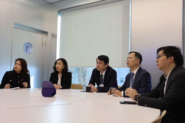 Việt Nam giới thiệu Trung tâm tài chính quốc tế tại Diễn đàn kinh tế thế giới 2026- Ảnh 1.