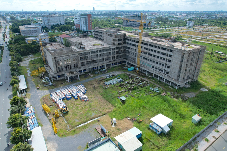 Thường trực Cần Thơ chỉ đạo nóng: Đẩy nhanh cao tốc, bệnh viện ung bướu