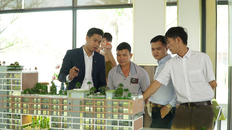 Dòng tiền từ các nhà đầu tư bất động sản phía Bắc tăng tốc vào TP.HCM- Ảnh 2.